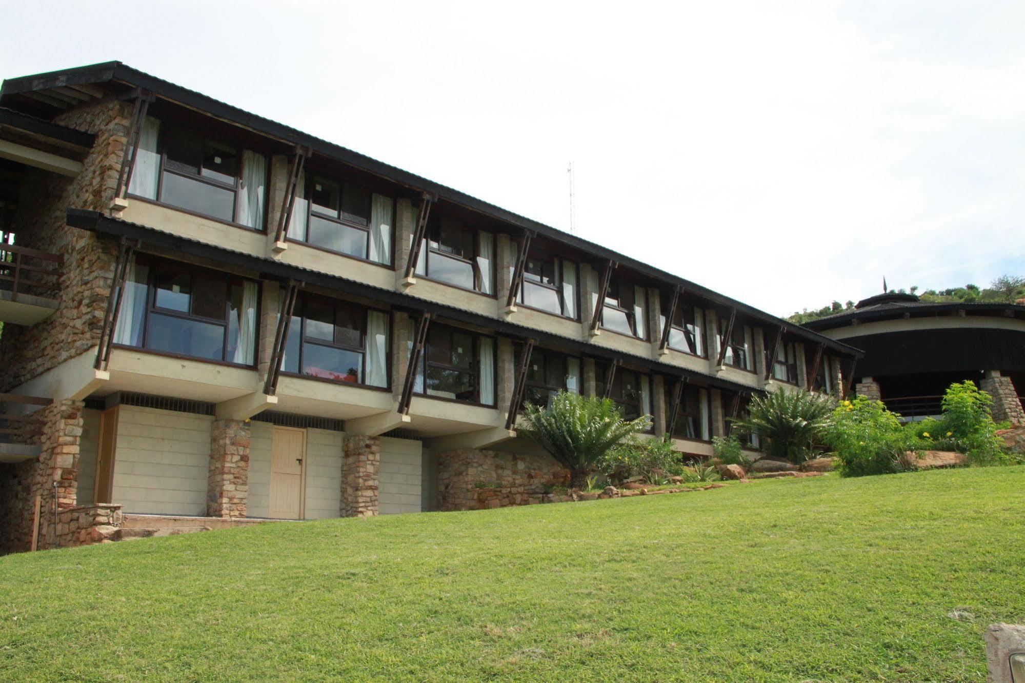 Voi Safari Lodge Extérieur photo